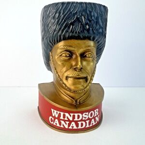 Vintage Windsor Canadian Whisky Whiskey Guardsman Man Cave Cork Faux Wood Bottle